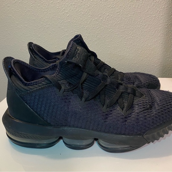 Nike LeBron 16 Low Triple Black Basketball Shoes Men’s Size 10 main image 7